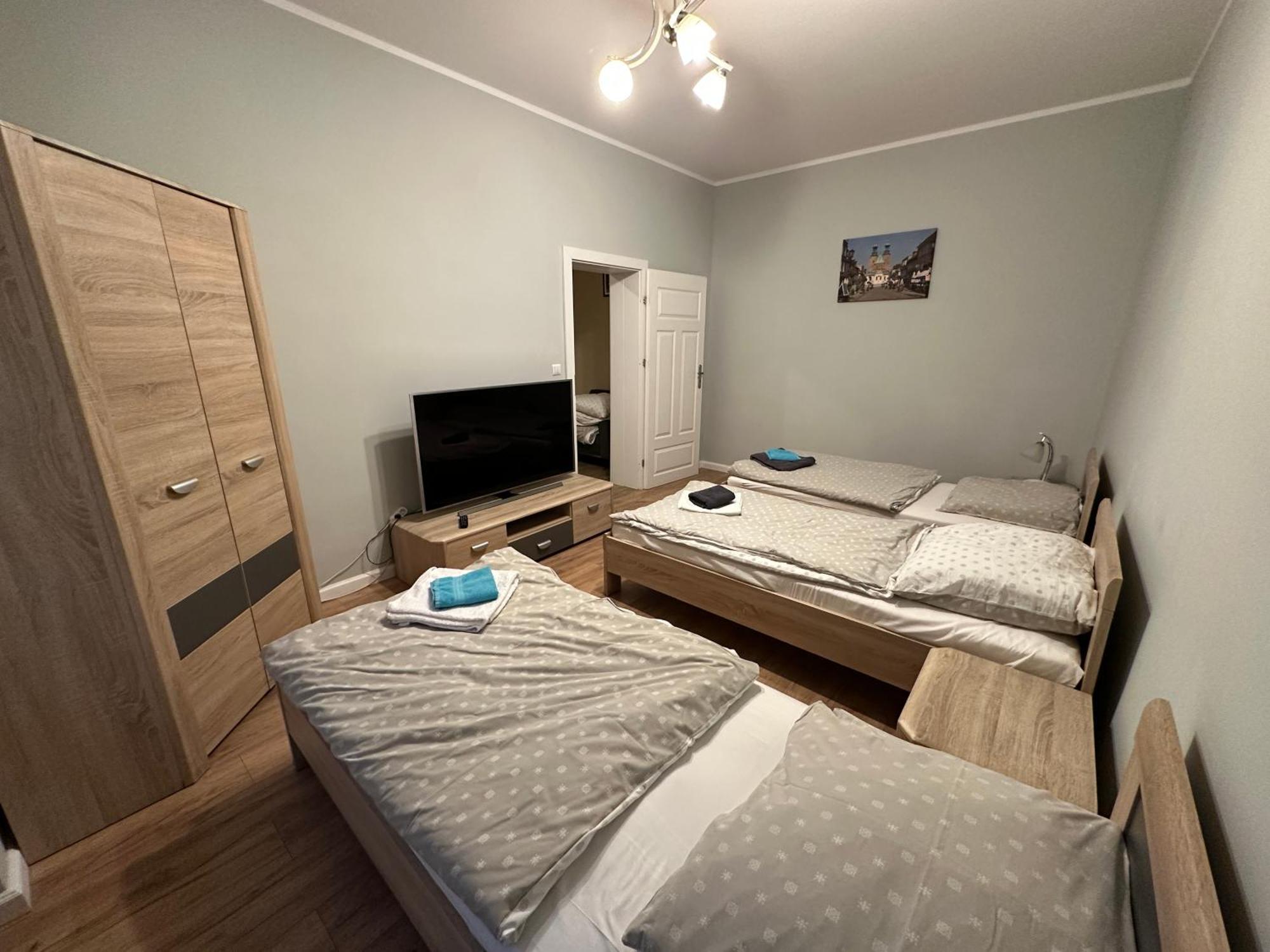 Apartament Aleksandra Gniezno Buitenkant foto